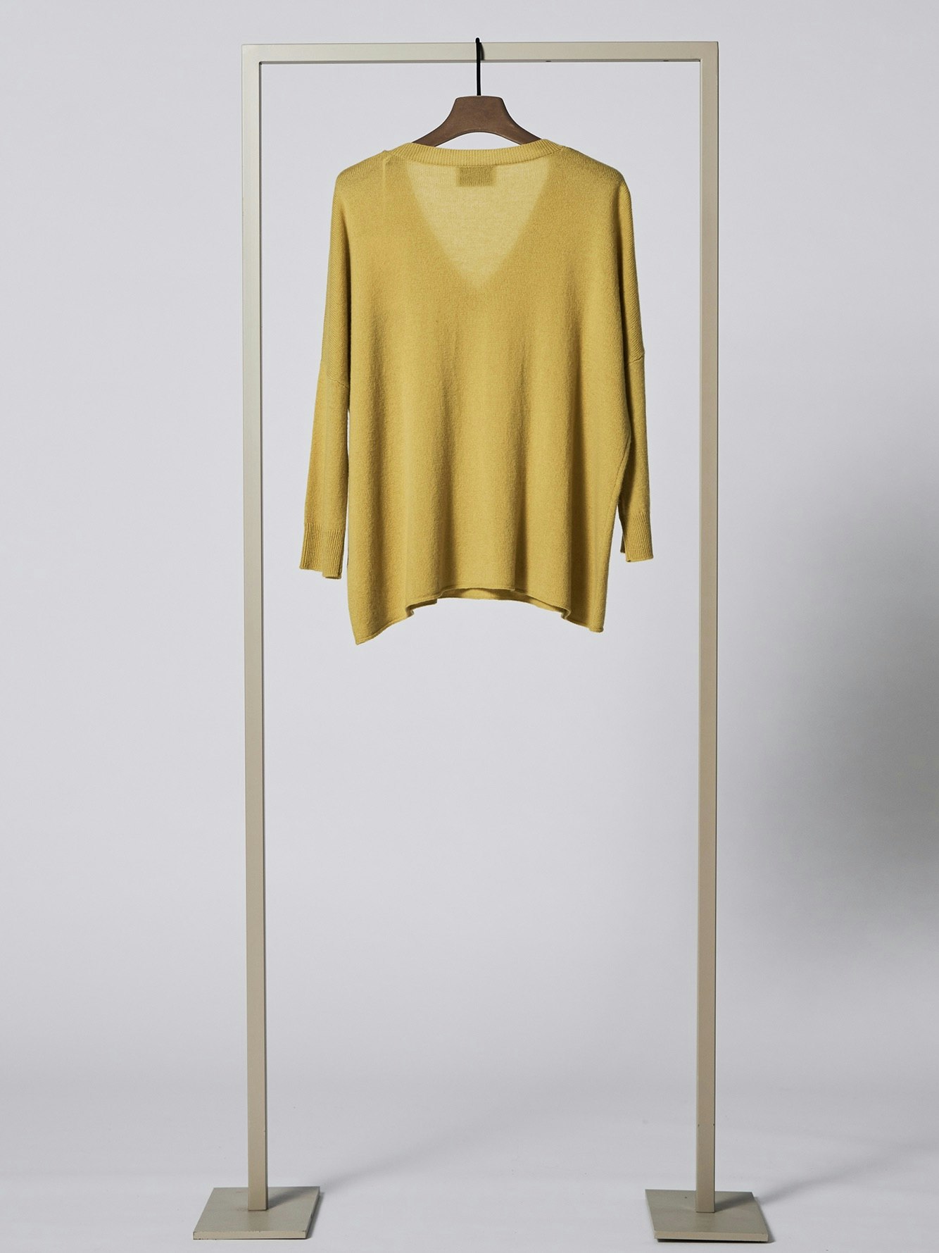 V-Neck Pullover
