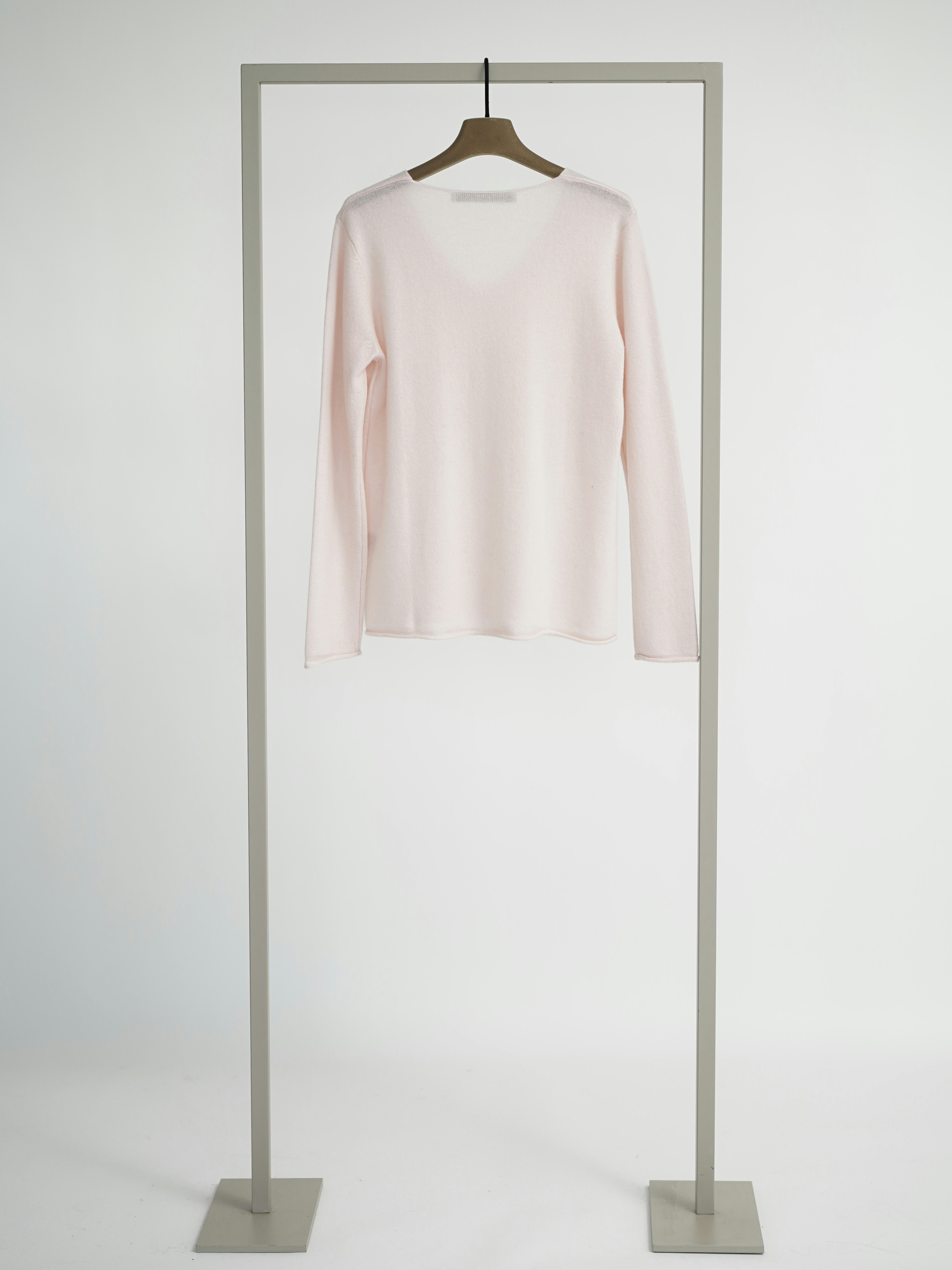 V-Neck Pullover