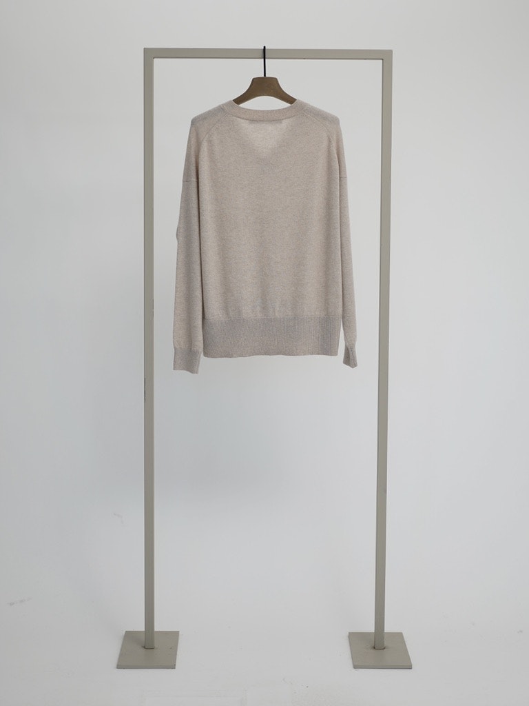 V-Neck Pullover