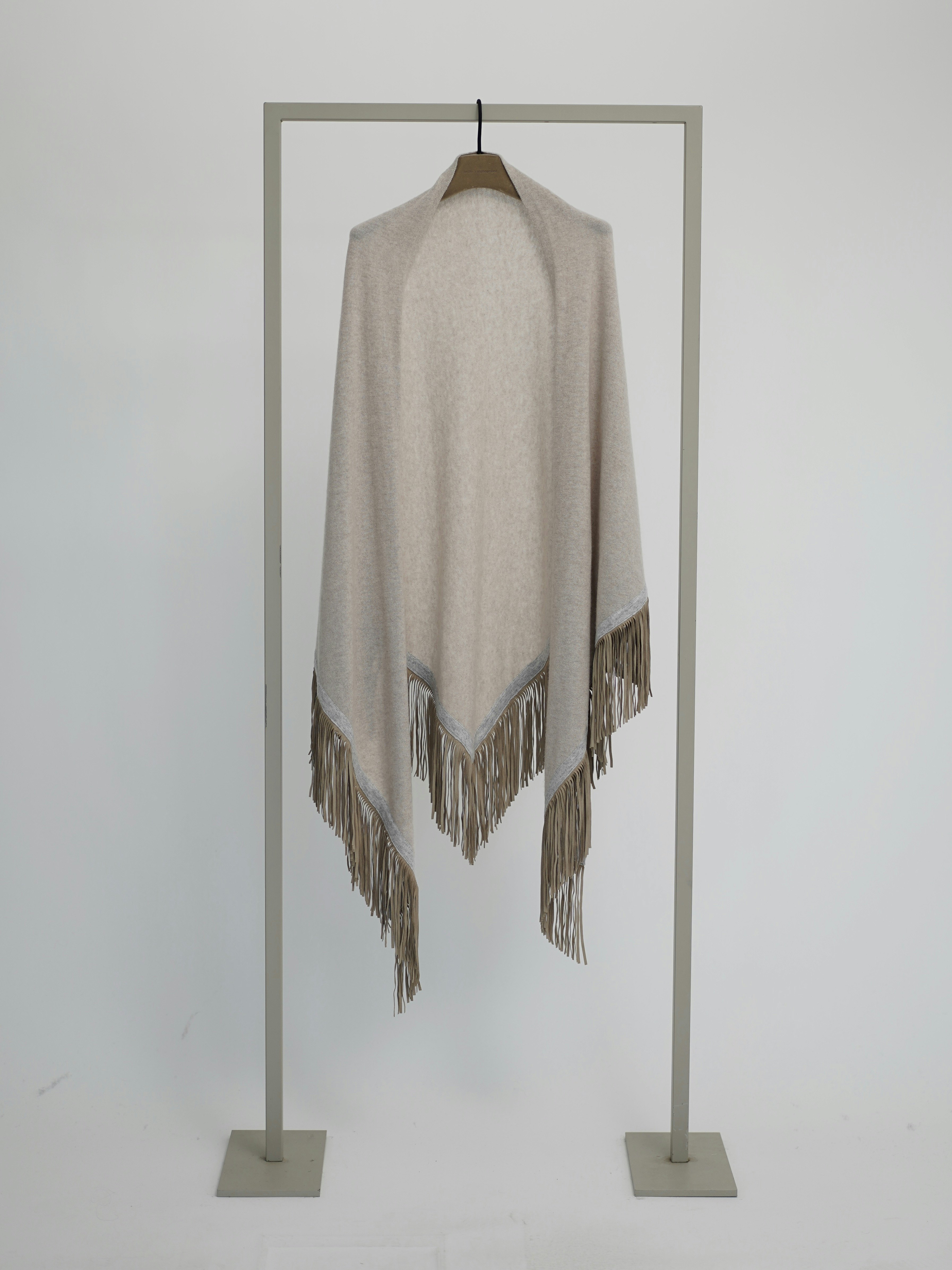 Triangle scarf | Herzen's Angelegenheit Online-Shop