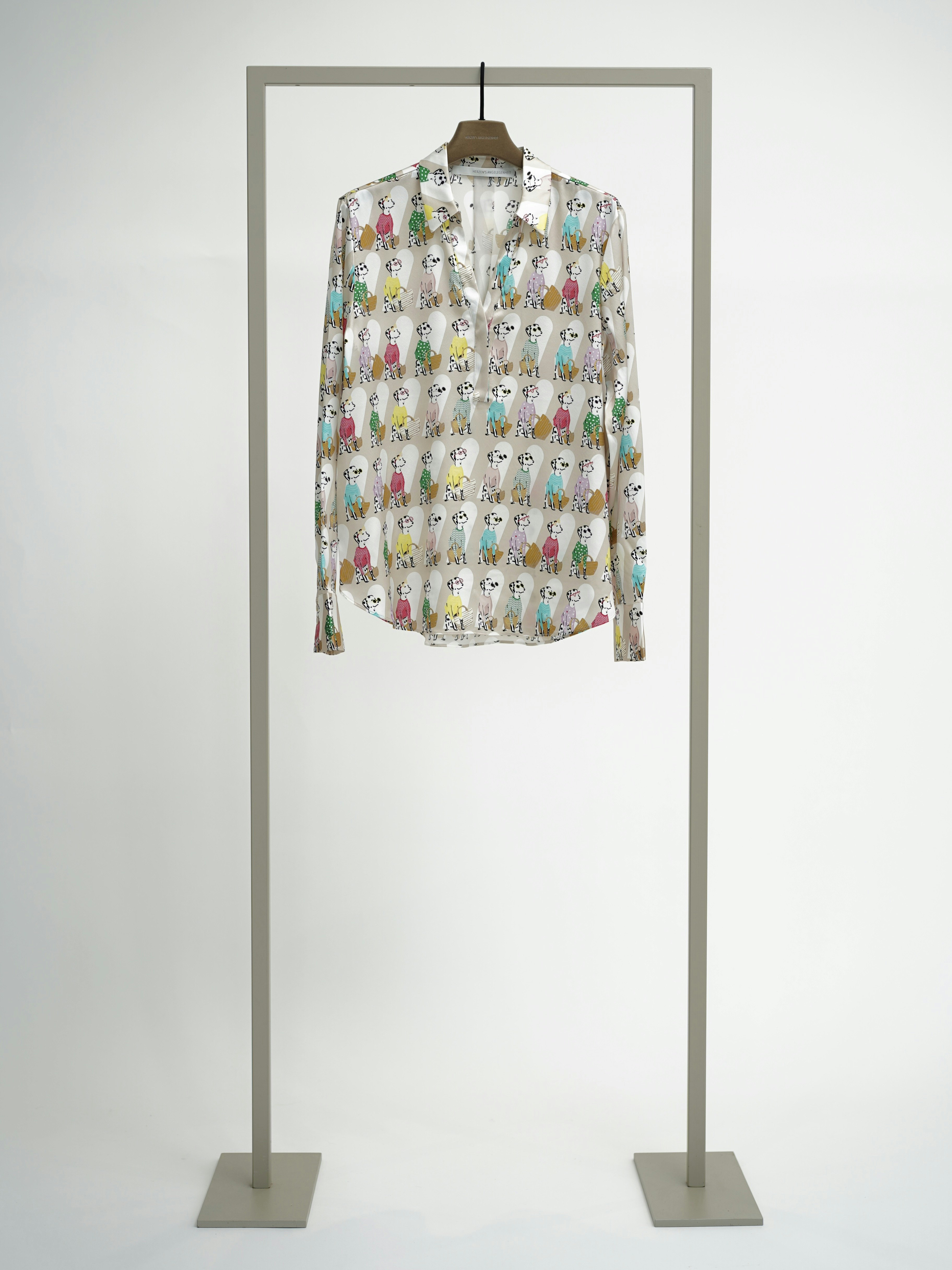 Seidenbluse mit Hemdkragen