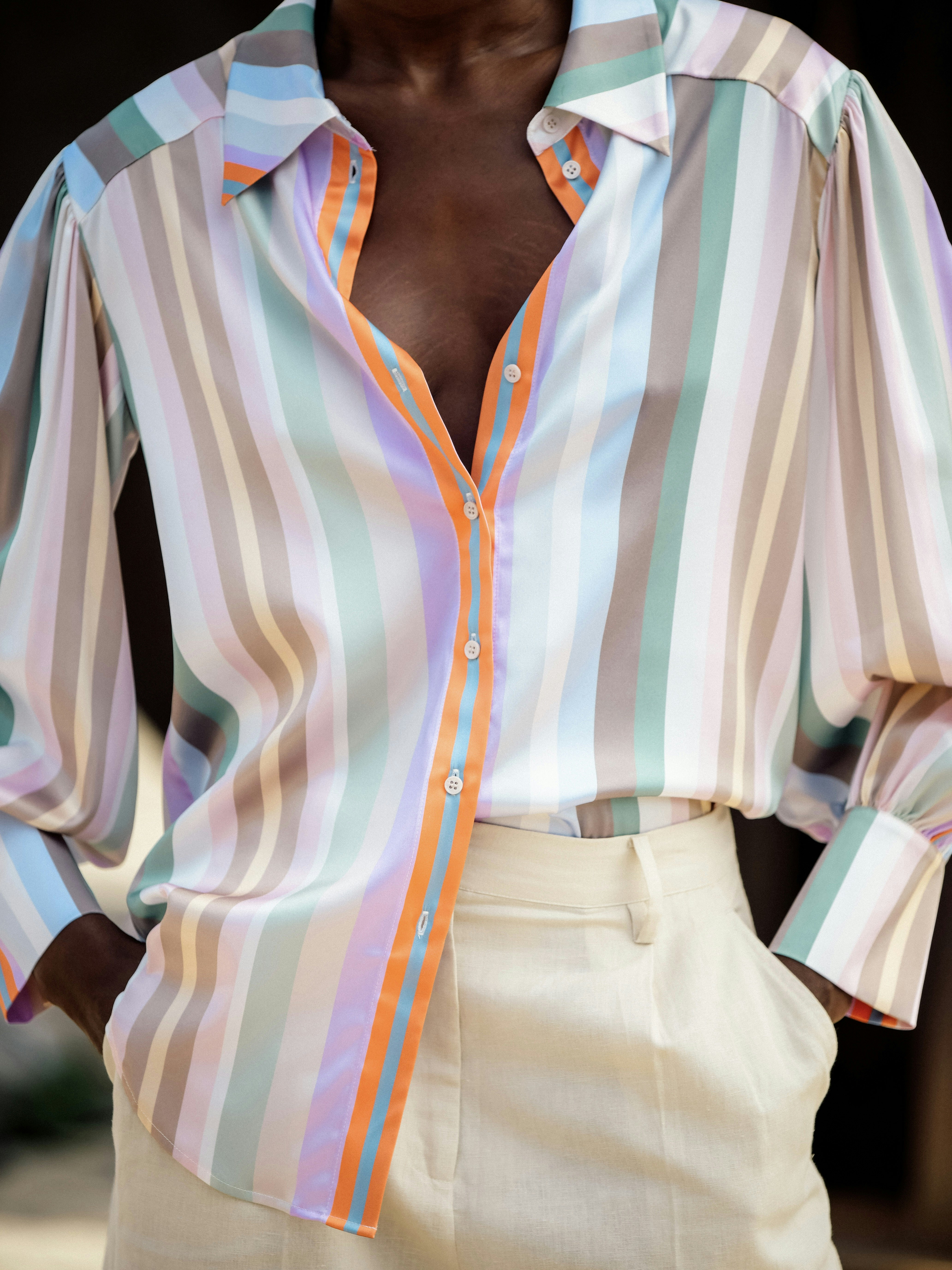 Seidenbluse mit Hemdkragen