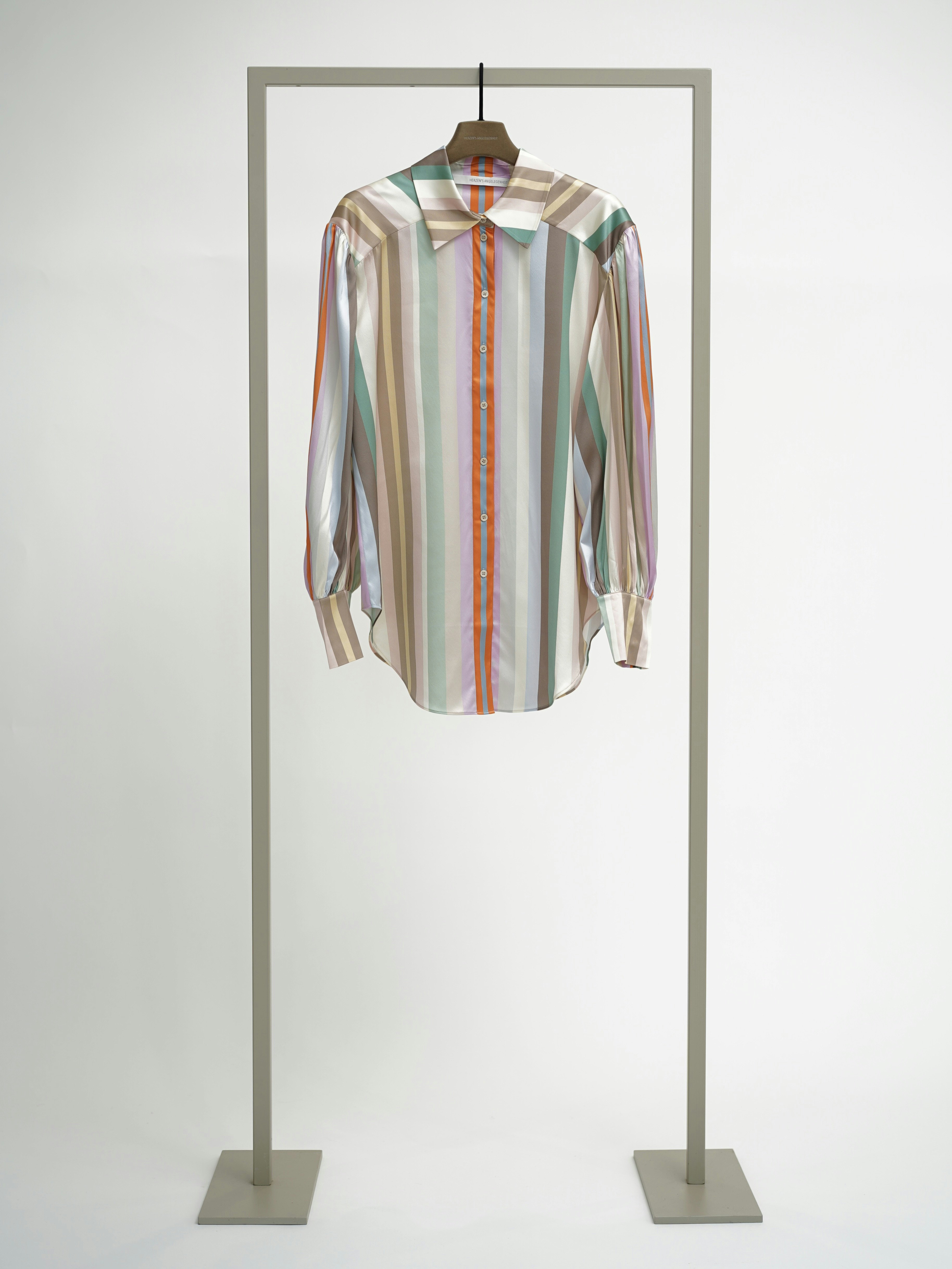 Seidenbluse mit Hemdkragen