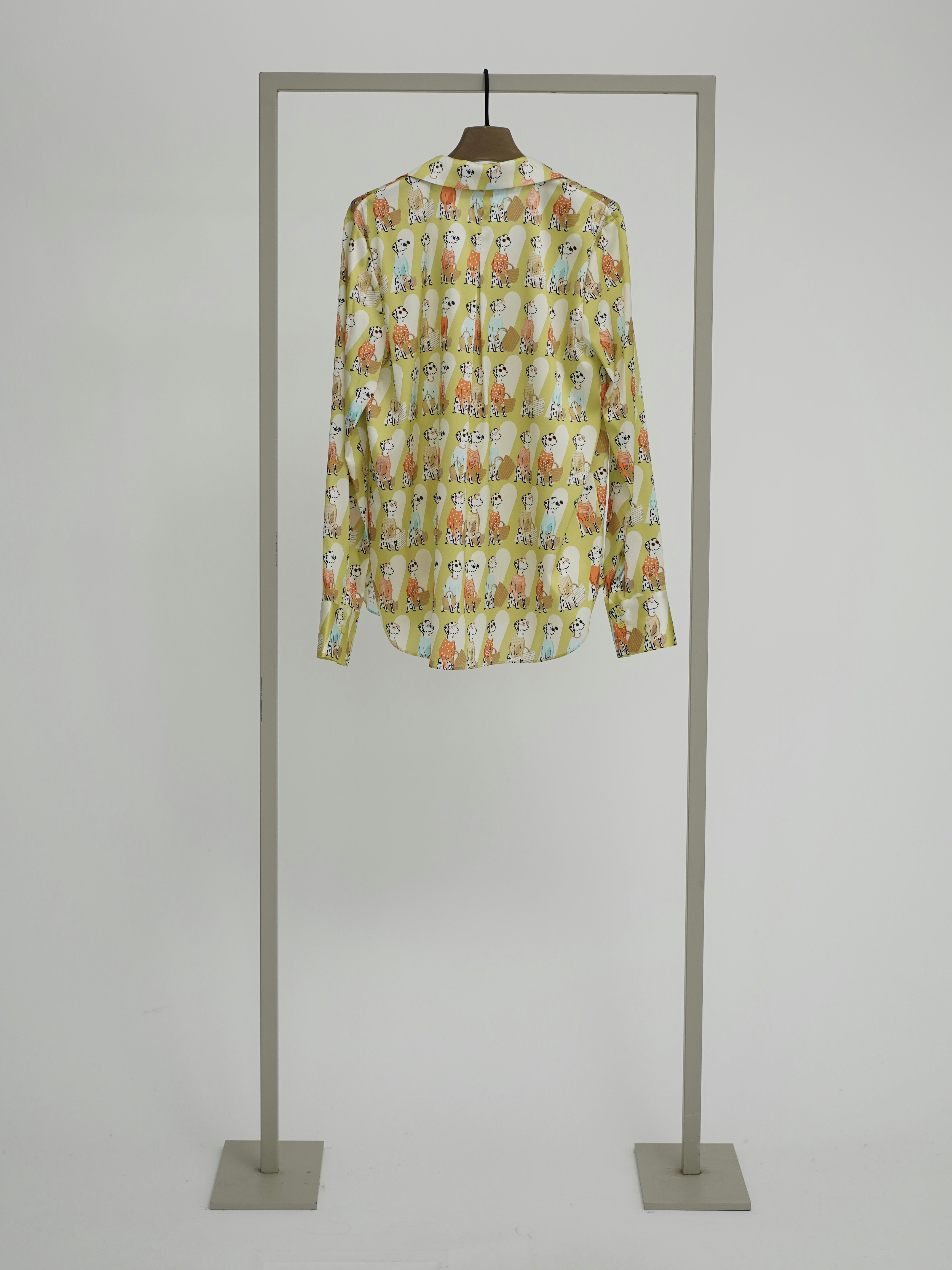 Seidenbluse mit Hemdkragen