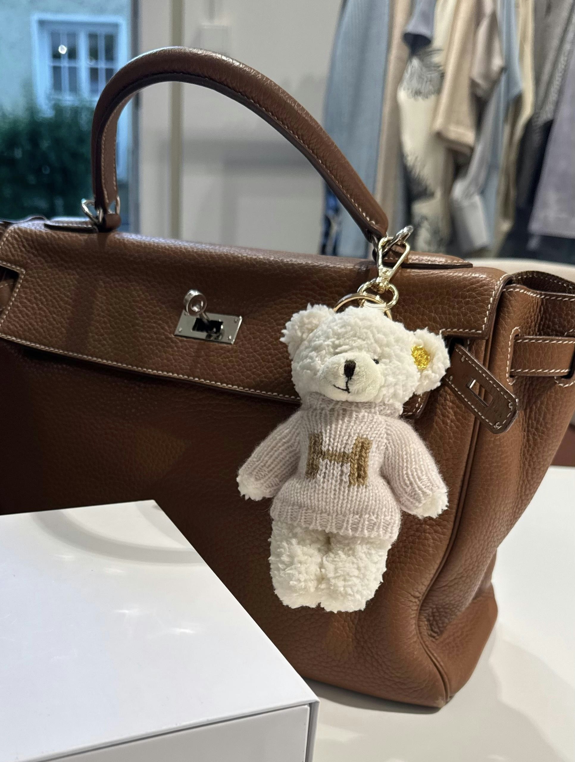 Teddy mit H-Pullover