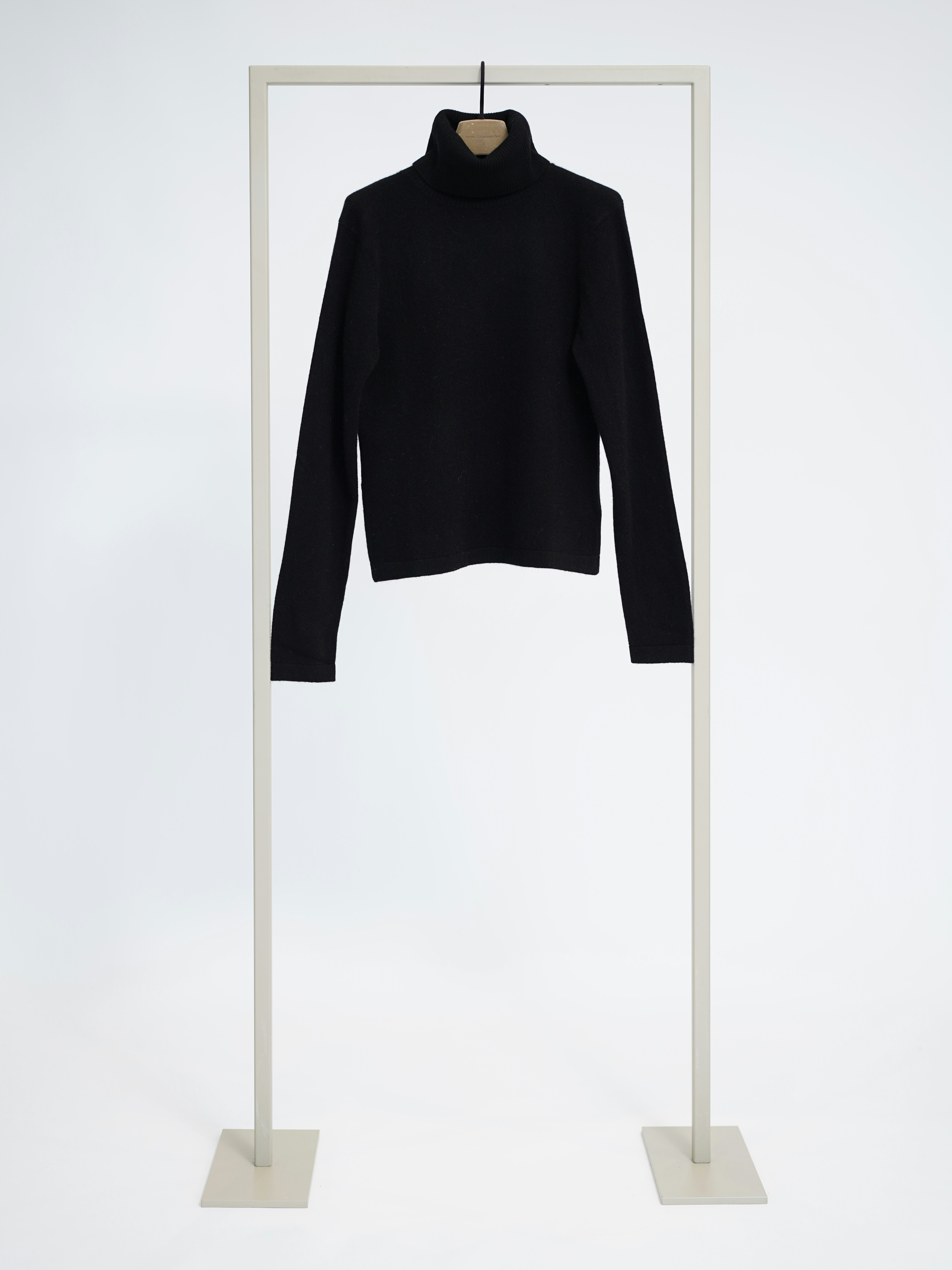 Rollkragen-Pullover